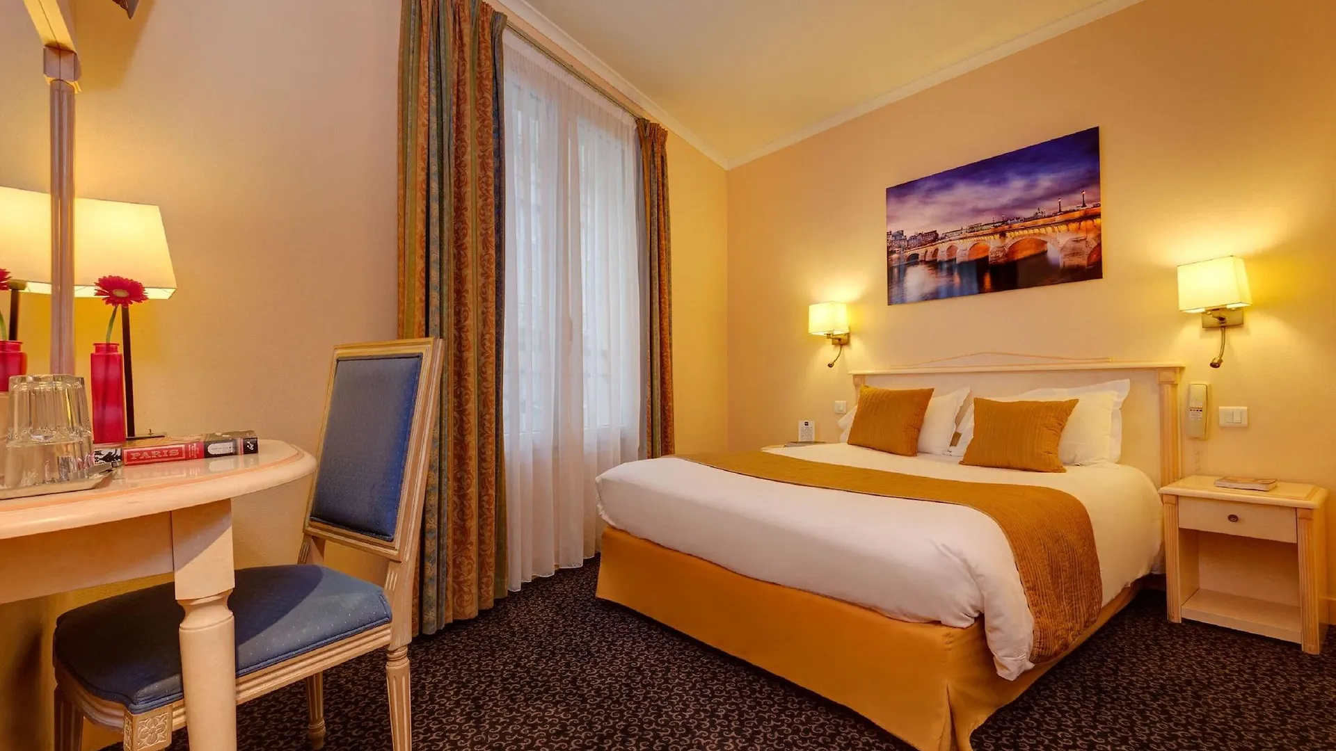 Hotel Louvre Sainte Anne