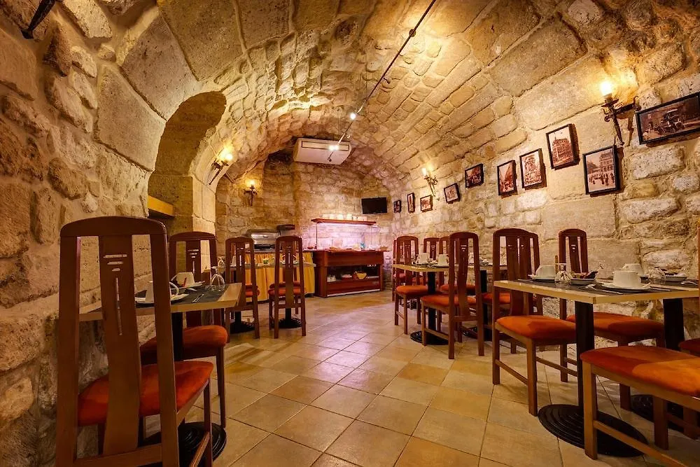 Hotel Louvre Sainte Anne Paříž