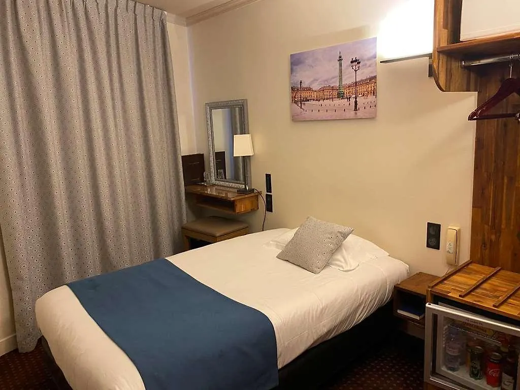 Hotel Louvre Sainte Anne Paříž