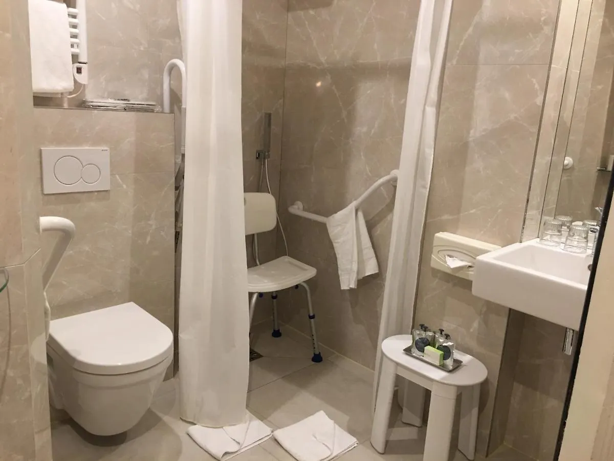 Louvre Sainte Anne Hotel Paříž