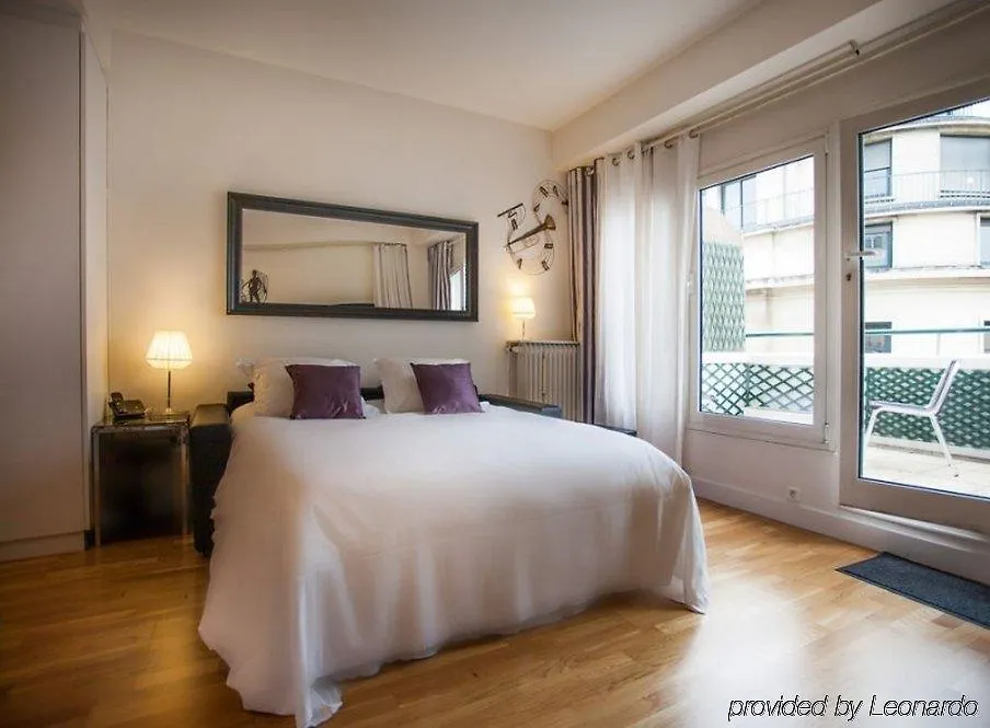 Hotel Louvre Sainte Anne Paříž